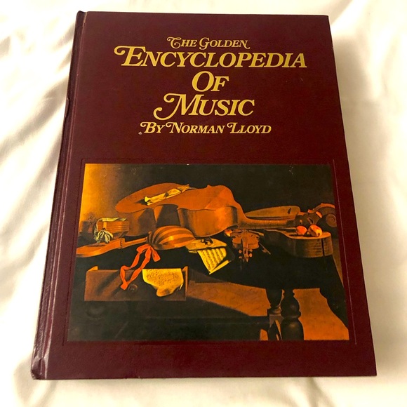 The Golden Encyclopedia of Music by Lloyd Norman (1968-06-01) Hardcover